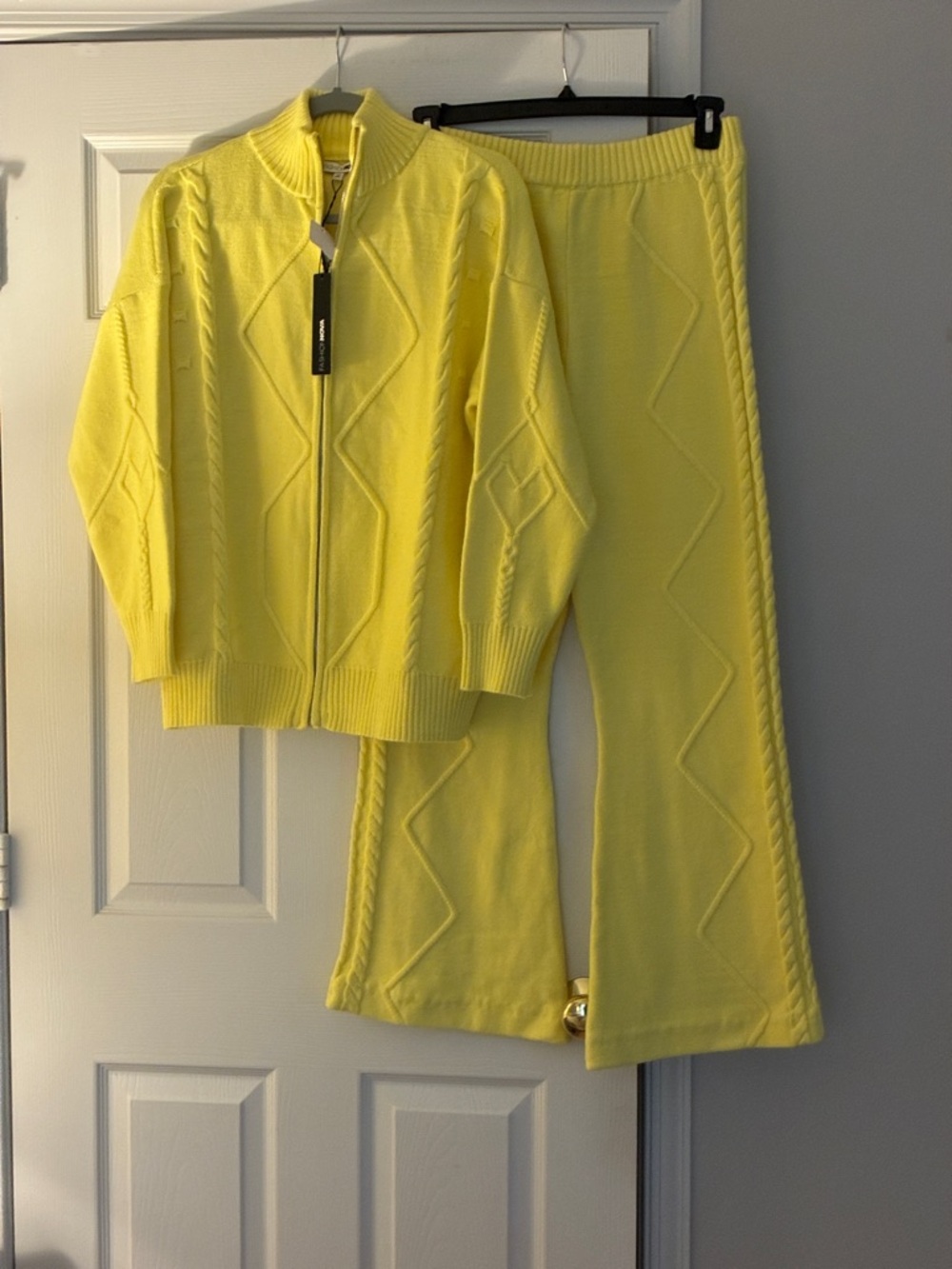 Fashion Nova Pale Yellow Knit Zip Cardigan Set